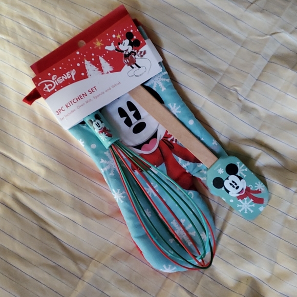 Mickey Mouse Kitchen Set - Picture 1 of 9